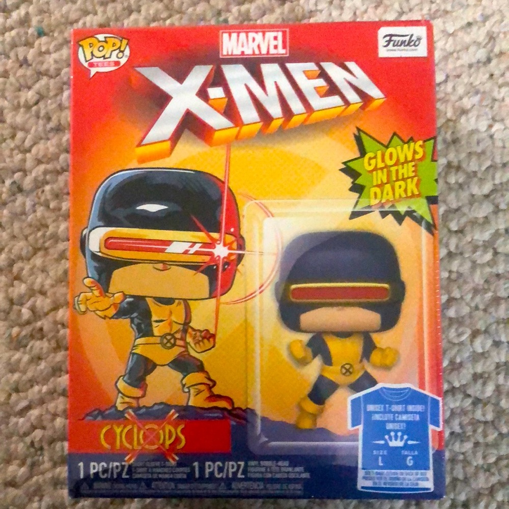 Funko Pop with T- Shirt